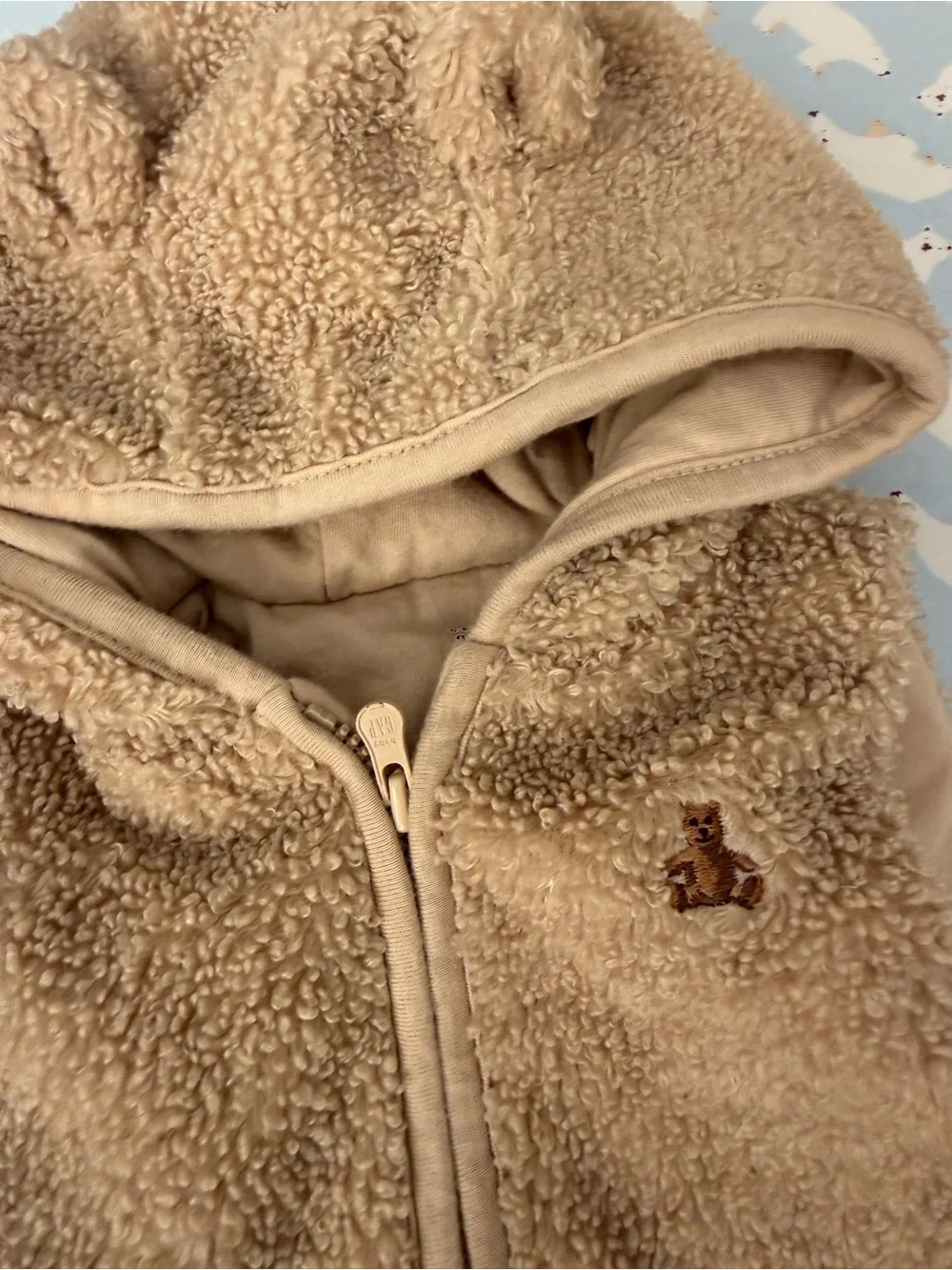 GAP cozy tan